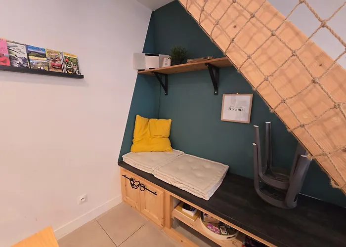 Maison, Lescaleyest Tatil Evi